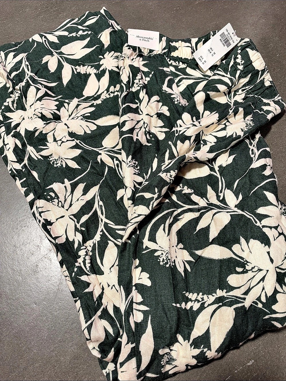 Abercrombie & Fitch Floral High Waist Pants Size MEDIUM LONG NEW WITH TAGS